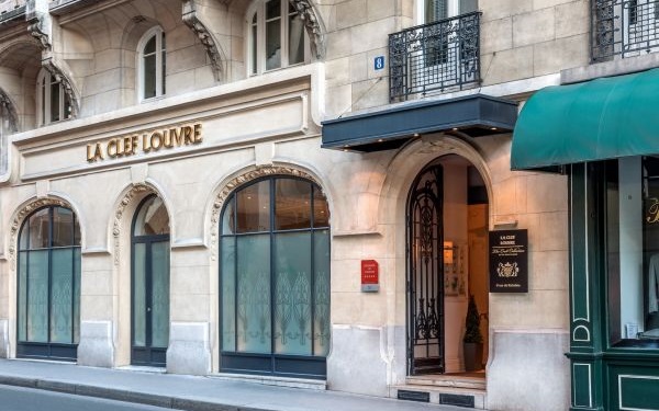 La Clef Louvre Paris, France